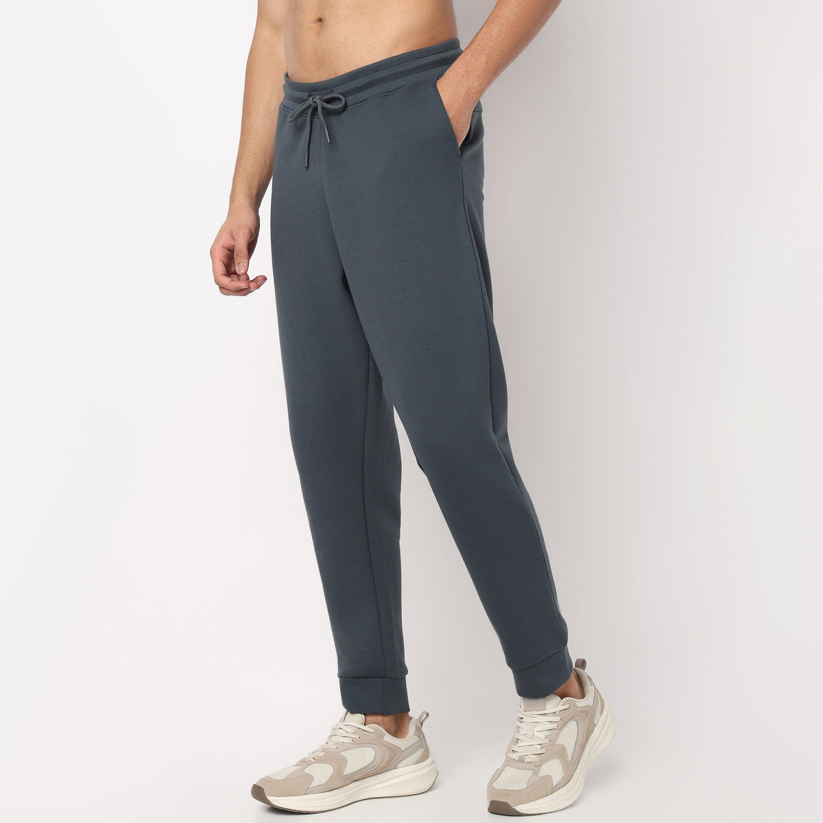 Regular Fit Solid Mid Rise Trackpants