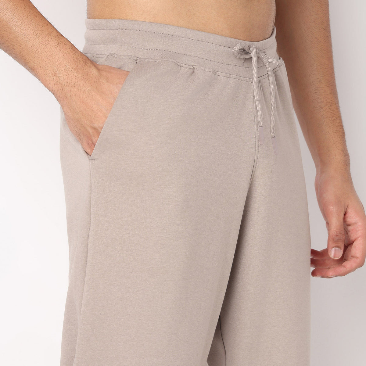 Regular Fit Solid Mid Rise Trackpants