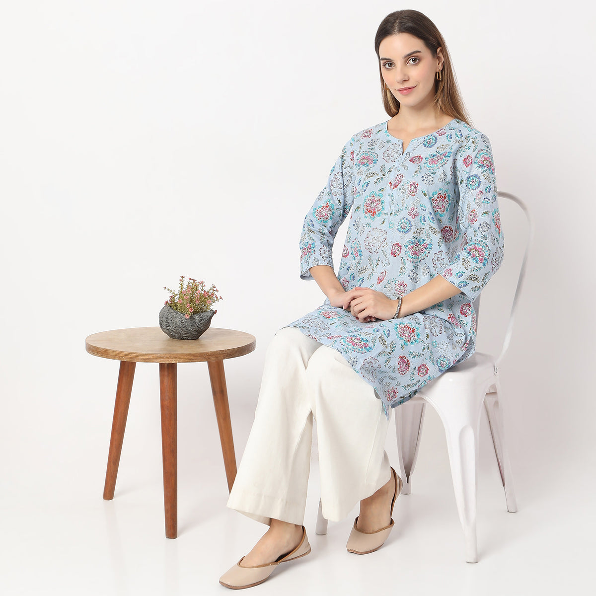 Straight Fit Floral Knee Length Band Collar Table Kurta