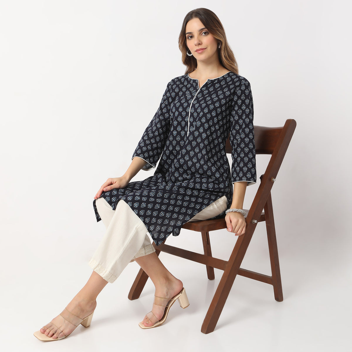 Straight Fit Floral Knee Length Band Collar Table Kurta