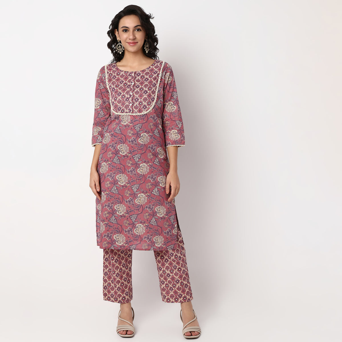 Printed Round Neck Straight Yoke Kurta