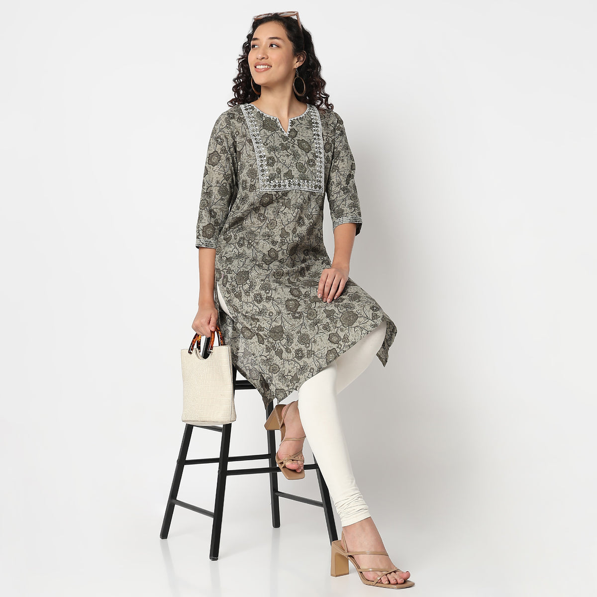 Yoke Printed Knee Length Straight Kurta