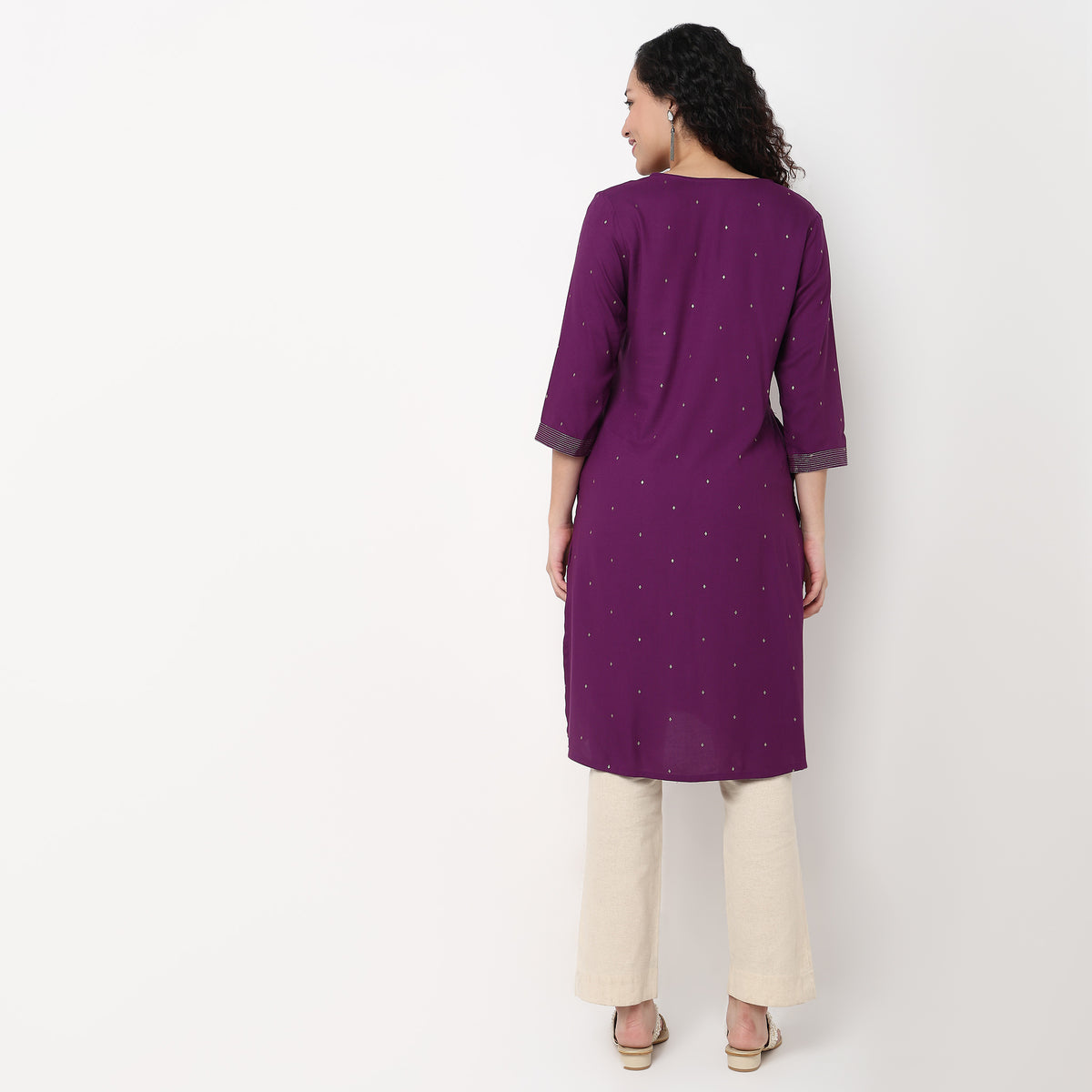 Embroidered Rayon Kurta, Knee Length