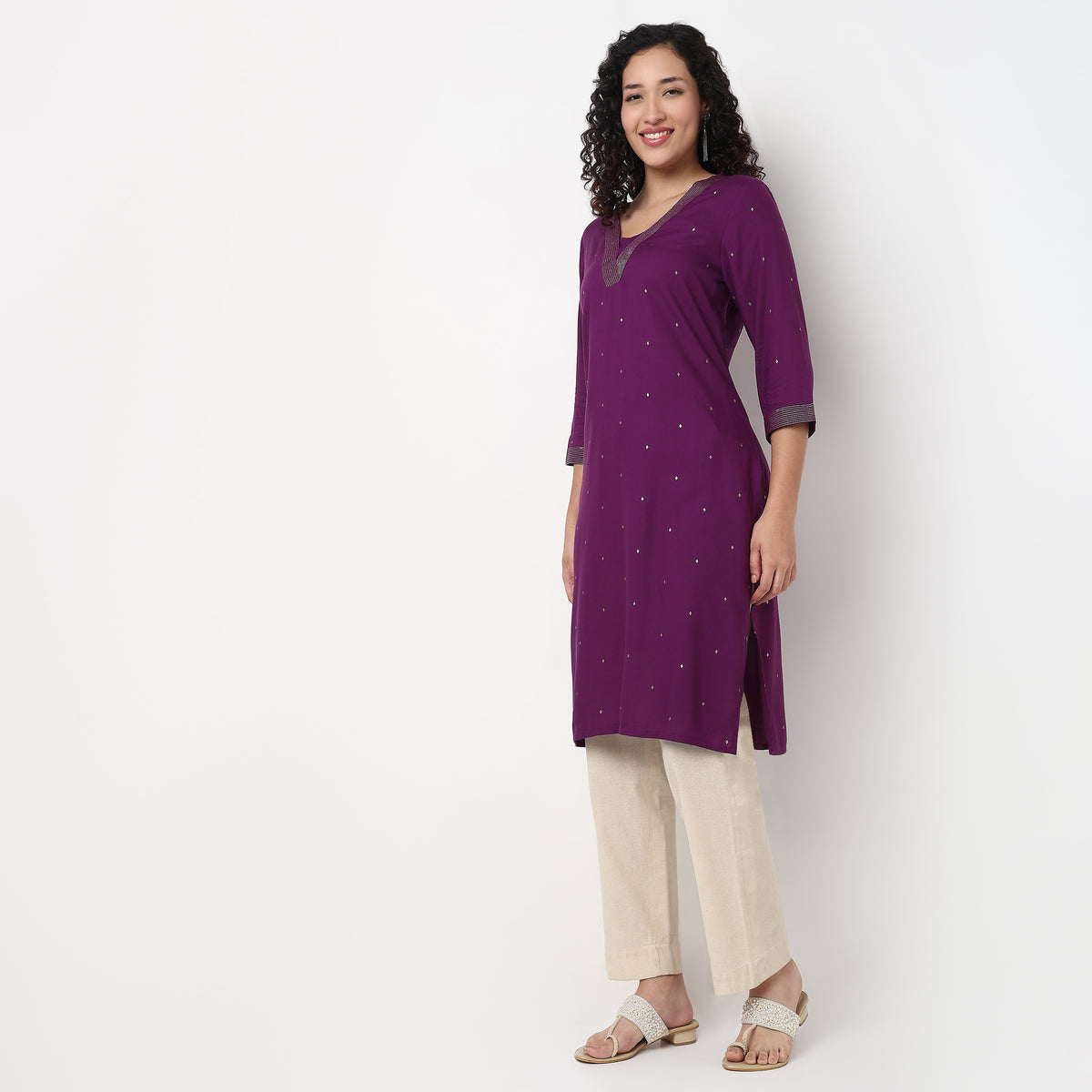 Embroidered Rayon Kurta, Knee Length