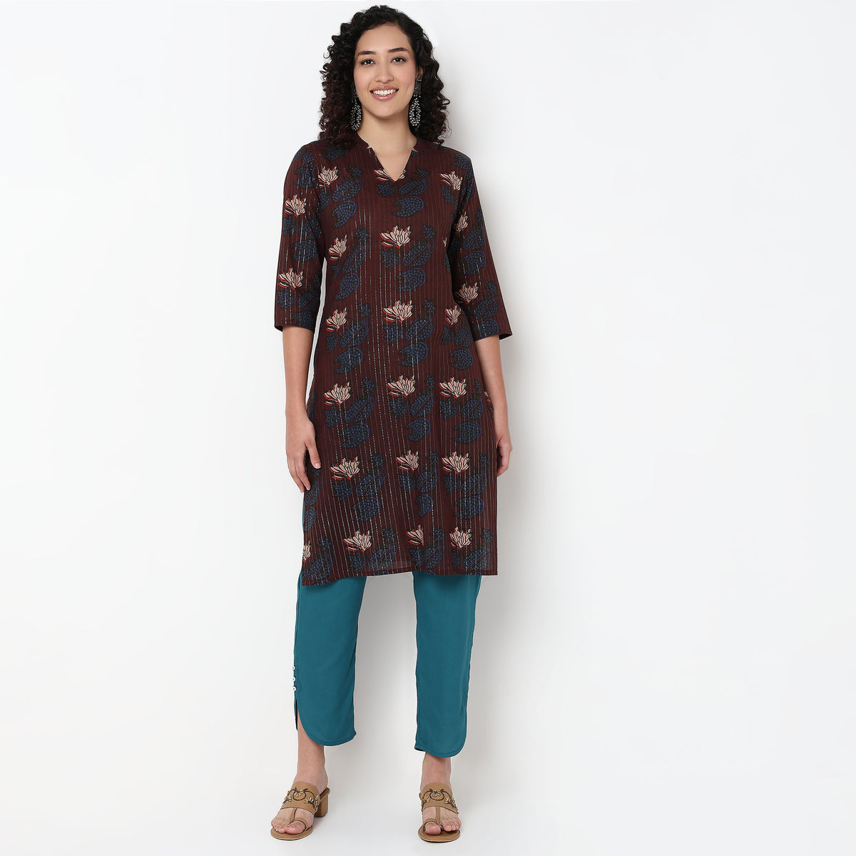 V-Neck With Notch Collar Floral Print Kurta