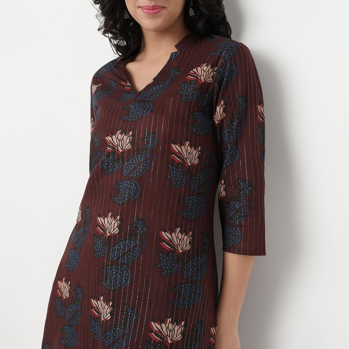 Order Now Women Floral V Neck Straight Fit Ethnic Wear Kurta by Style Union