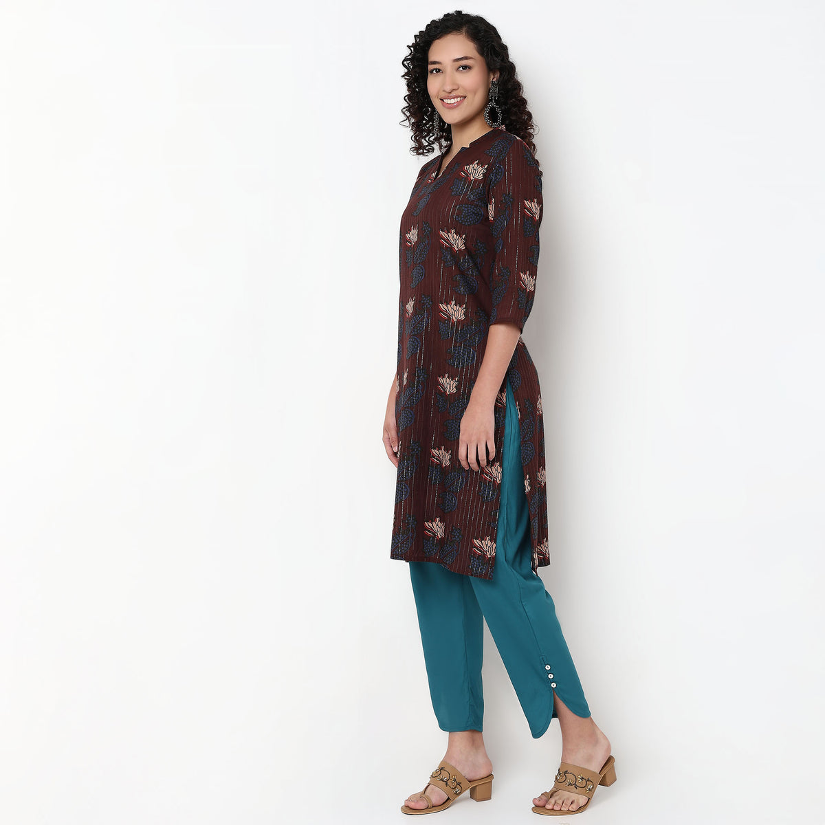 V-Neck With Notch Collar Floral Print Kurta