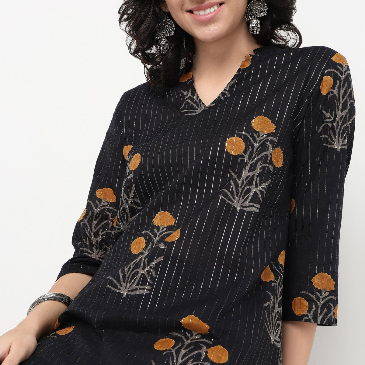 Order Now Women Floral V Neck Straight Fit Ethnic Wear Kurta by Style Union