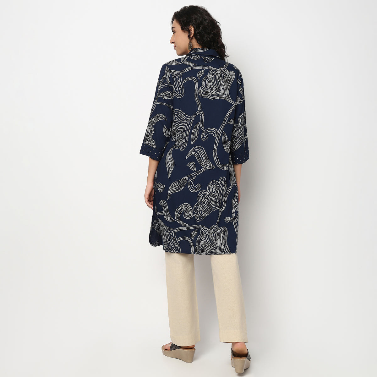 Buy Women Straight Fit Printed Three-Fourth Sleeve Kurta  - Style Union