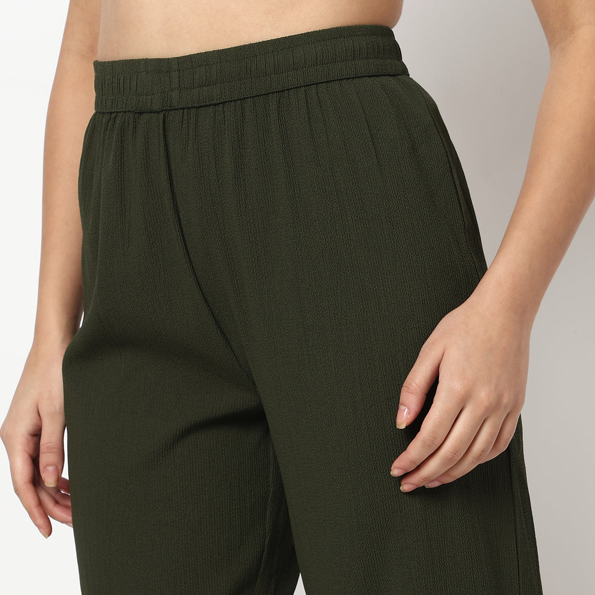 Buy Women Flare Fit Solid Three-Fourth Sleeve Kurta with Pant Set  - Style Union