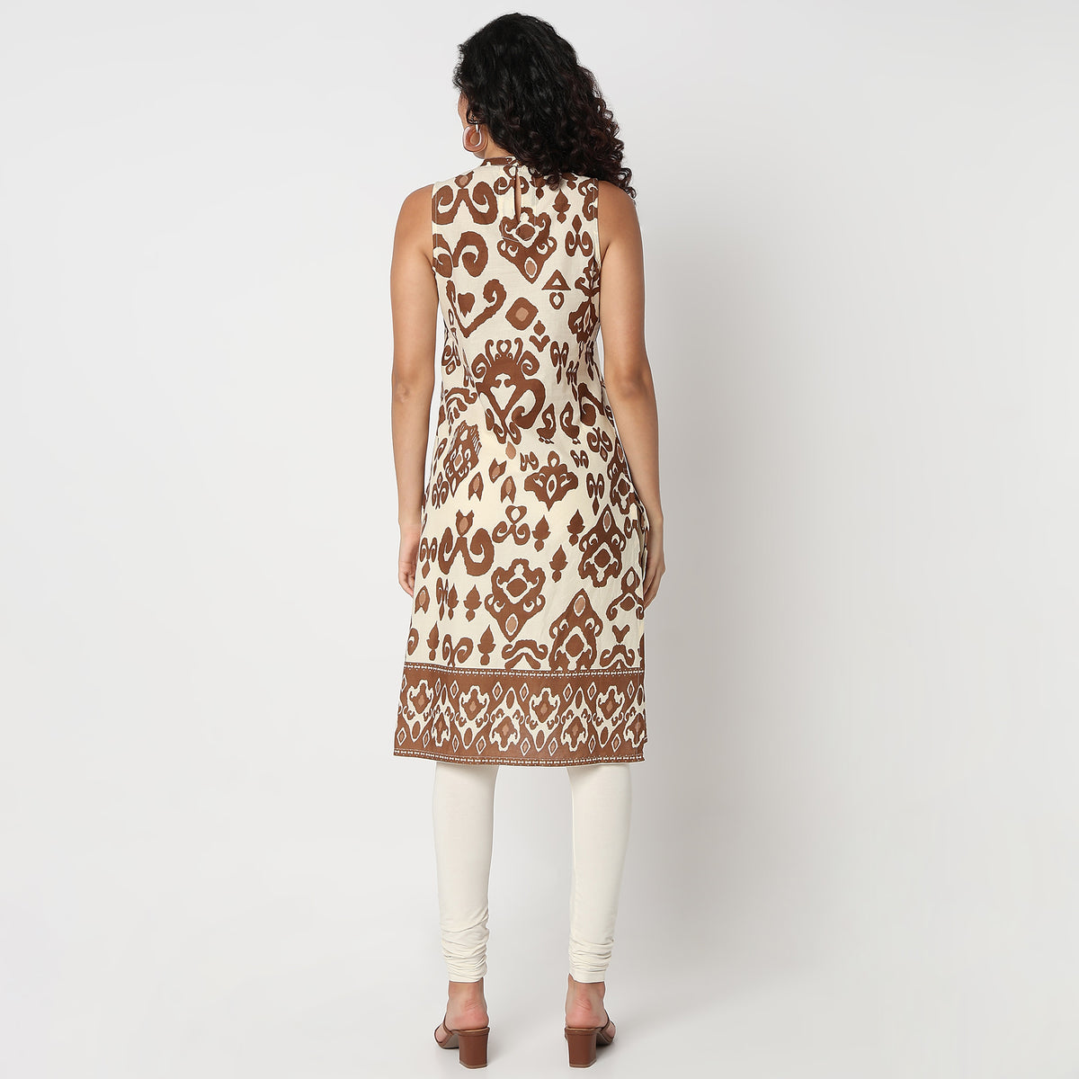 Straight Fit Printed Sleeveless Kurta