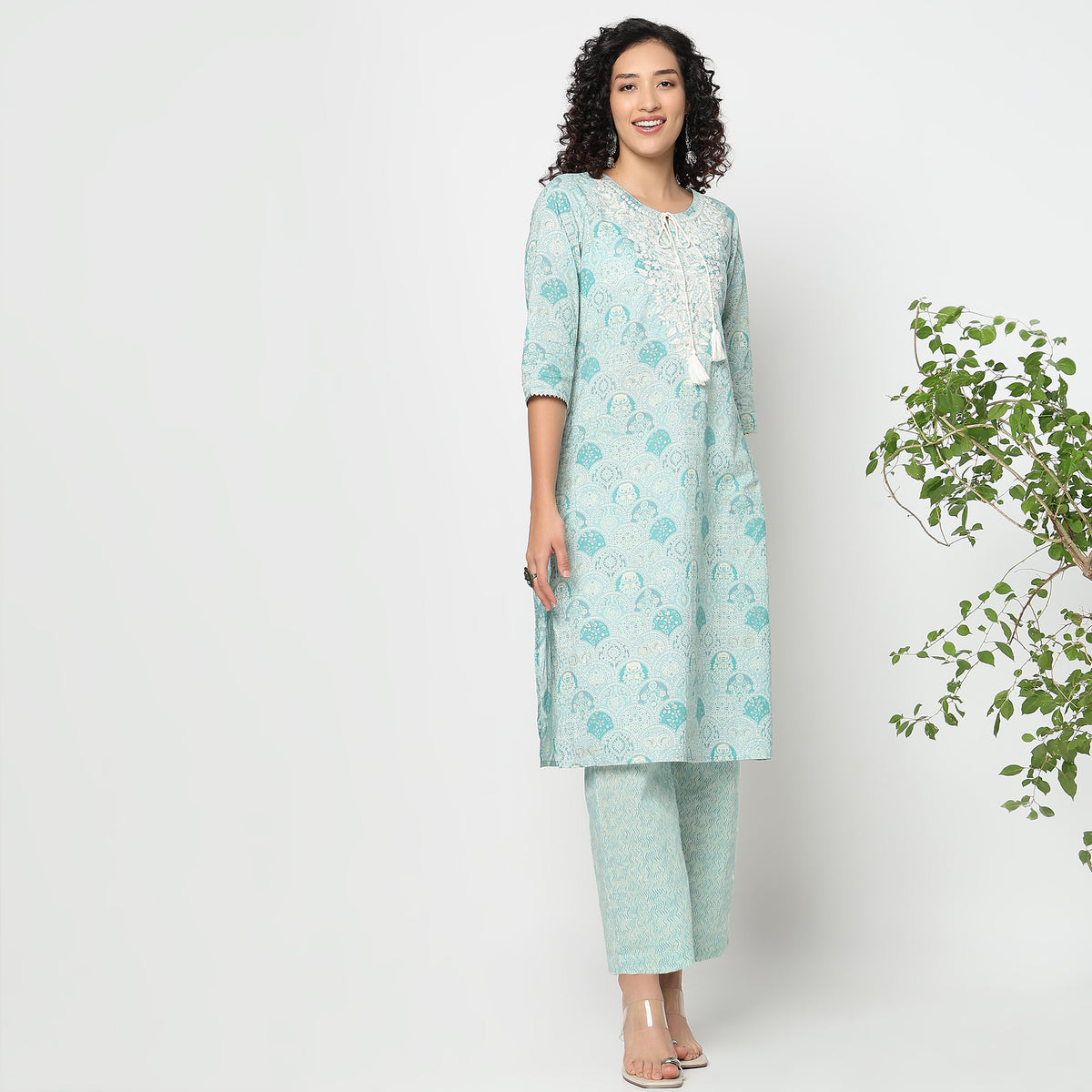 Straight Fit Printed Kurta with Pant Set