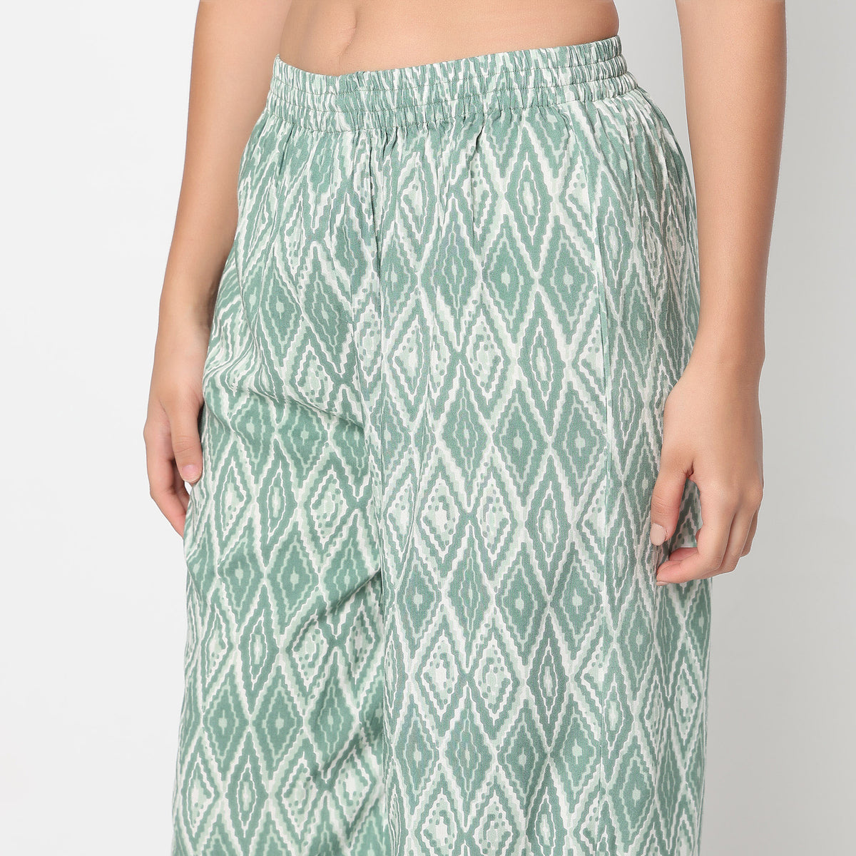 Printed Straight Kurta With Pant Set