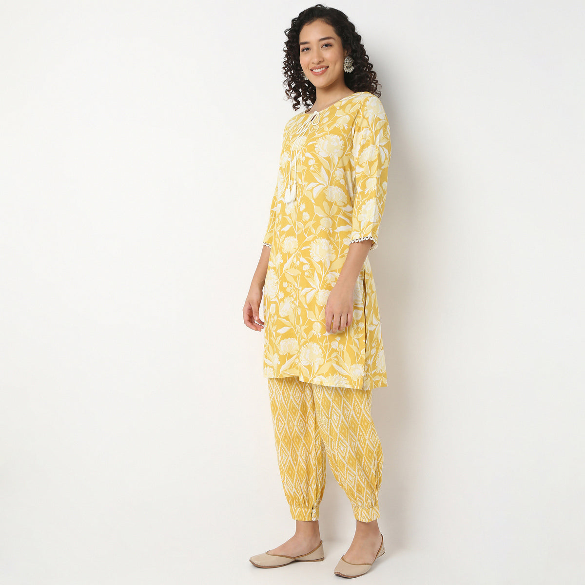 Printed Straight Kurta With Pant Set
