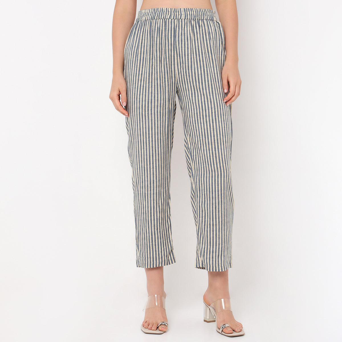 V-Neck Printed Kurta and Pant Set