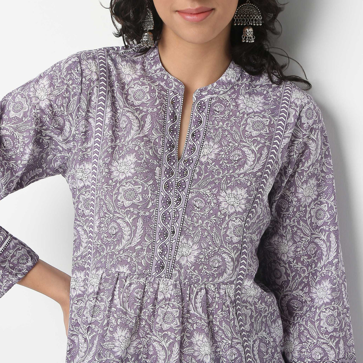 Tie-Up Above Knee Three-Fourth Sleeve Flare Fit Printed Kurta