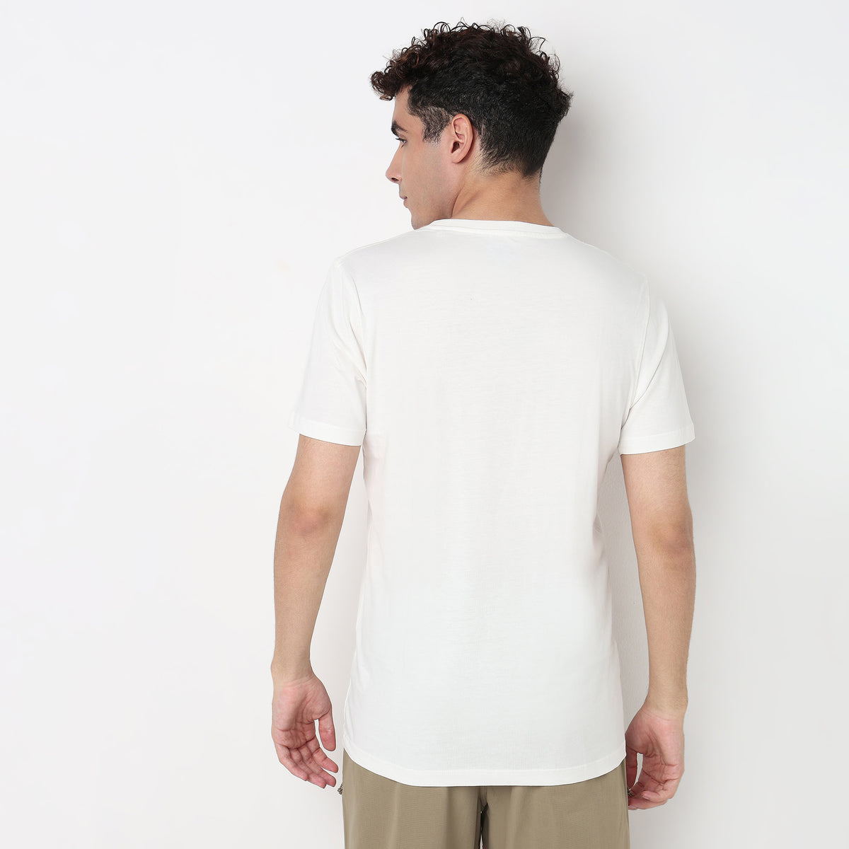 Buy Men Regular Fit Graphic Half Sleeve T-Shirt  - Style Union