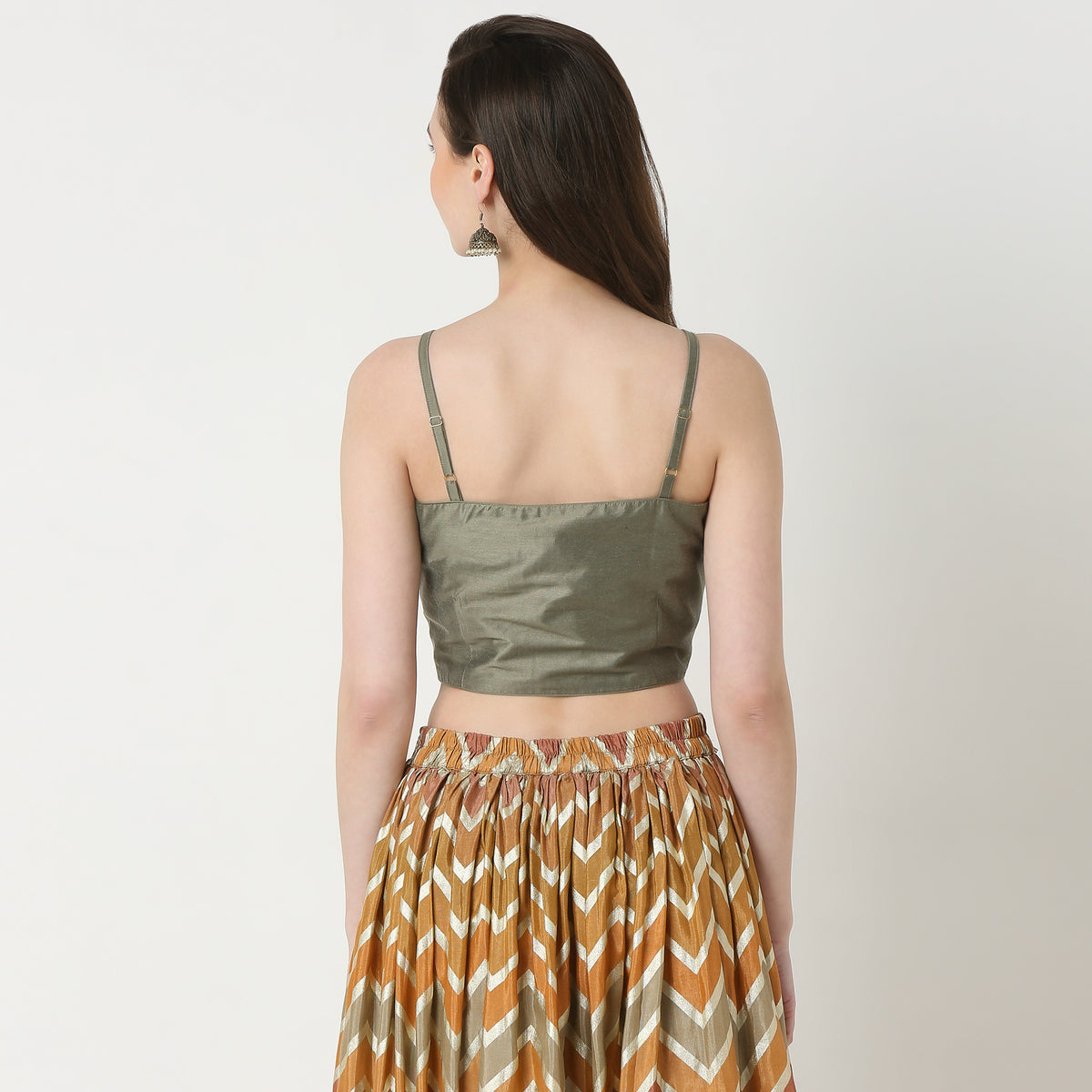 Sleevless Embellished Crop Top