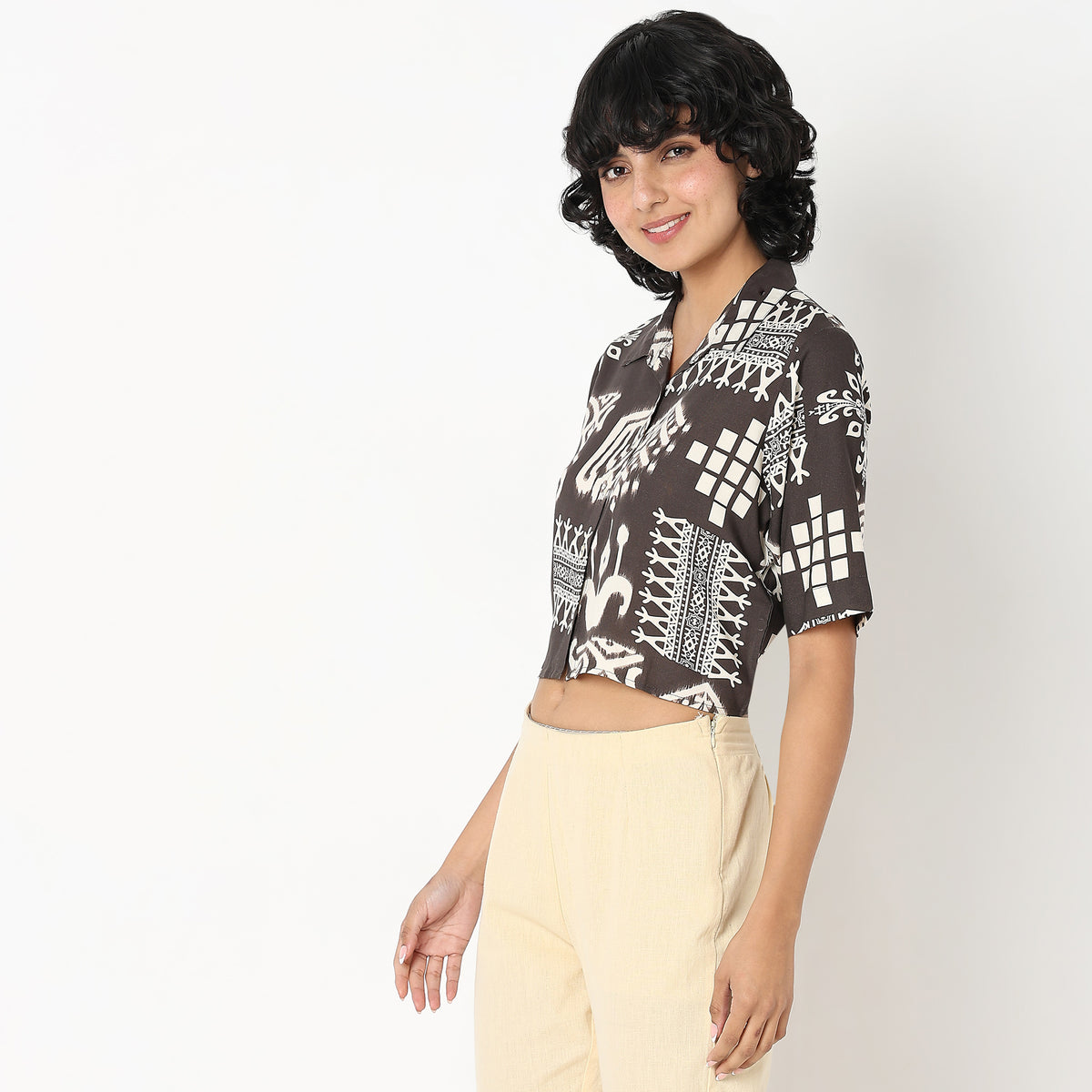 Camp Collar Crop Shirt