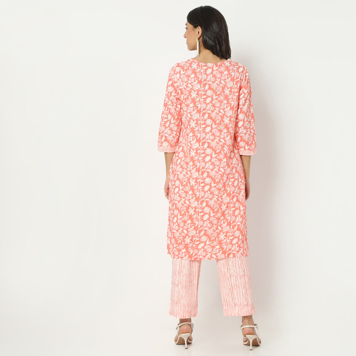 Printed Knee Length Yoke Straight Table Kurta