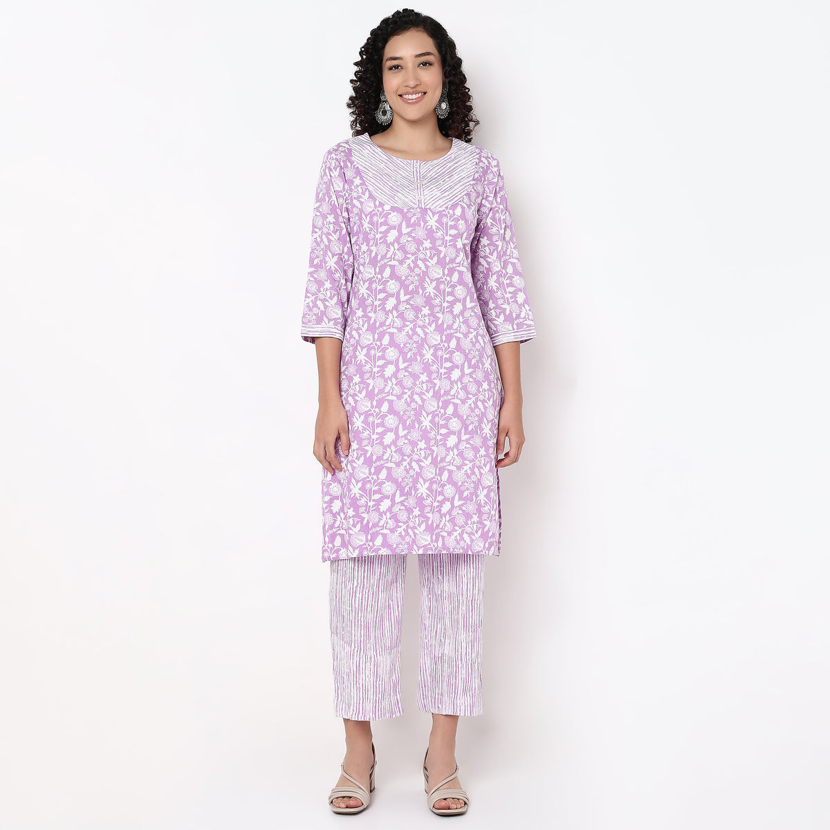 Printed Knee Length Yoke Straight Table Kurta