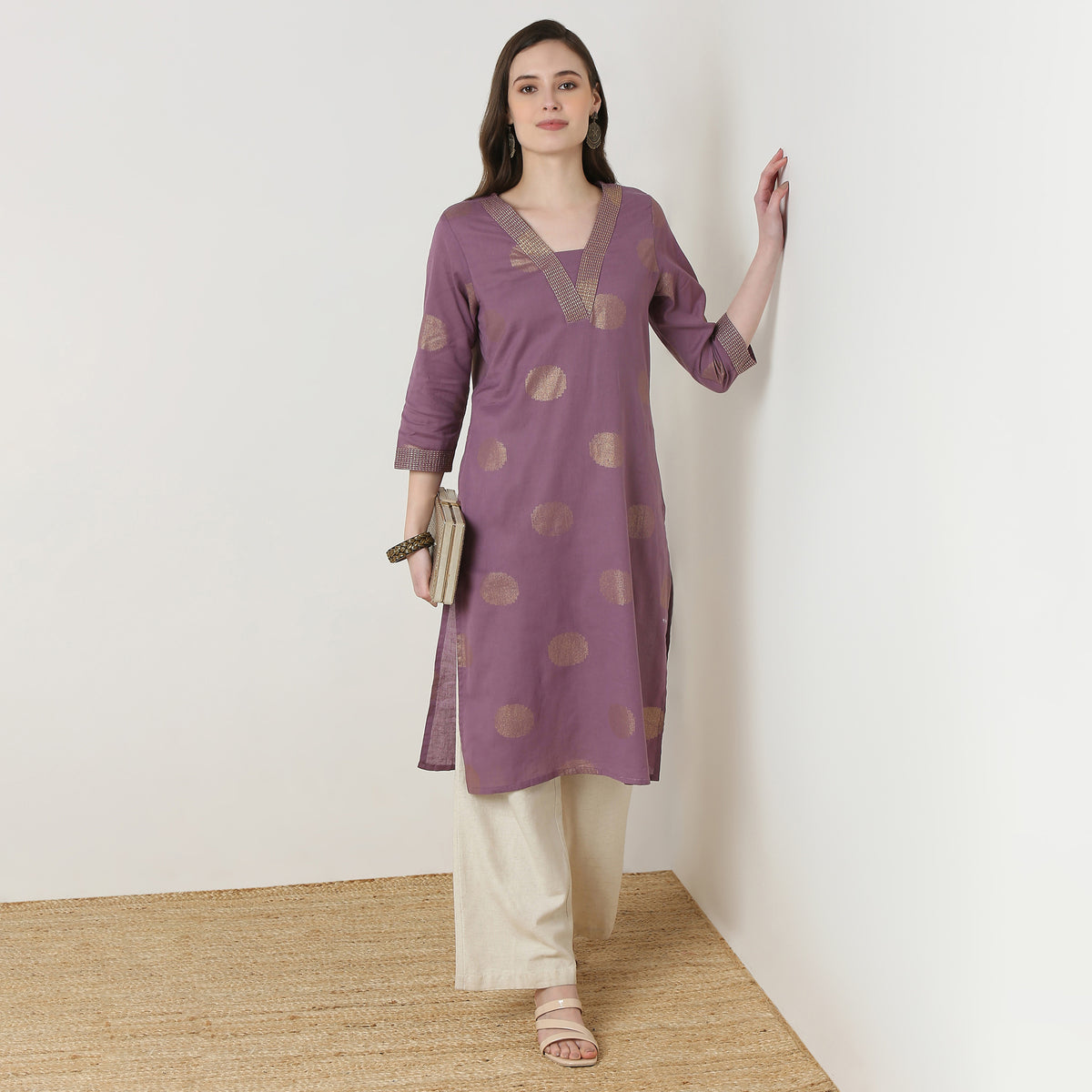 Buy Women Straight Fit Printed Three-Fourth Sleeve Kurta  - Style Union