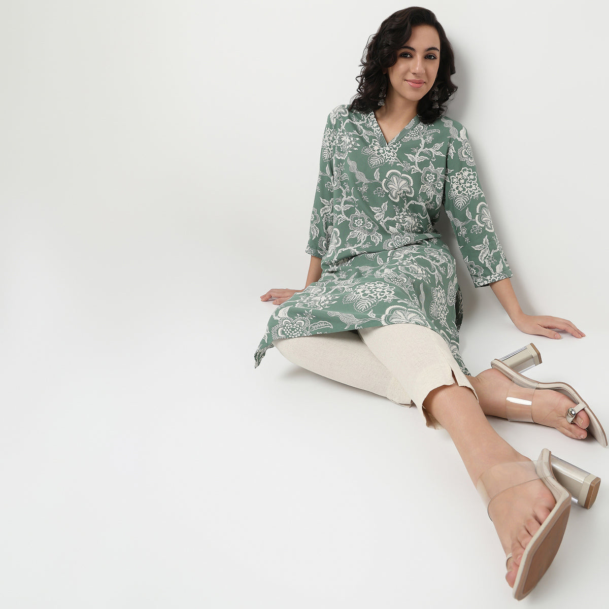 Order Now Women Printed V Neck Straight Fit Ethnic Wear Kurta by Style Union