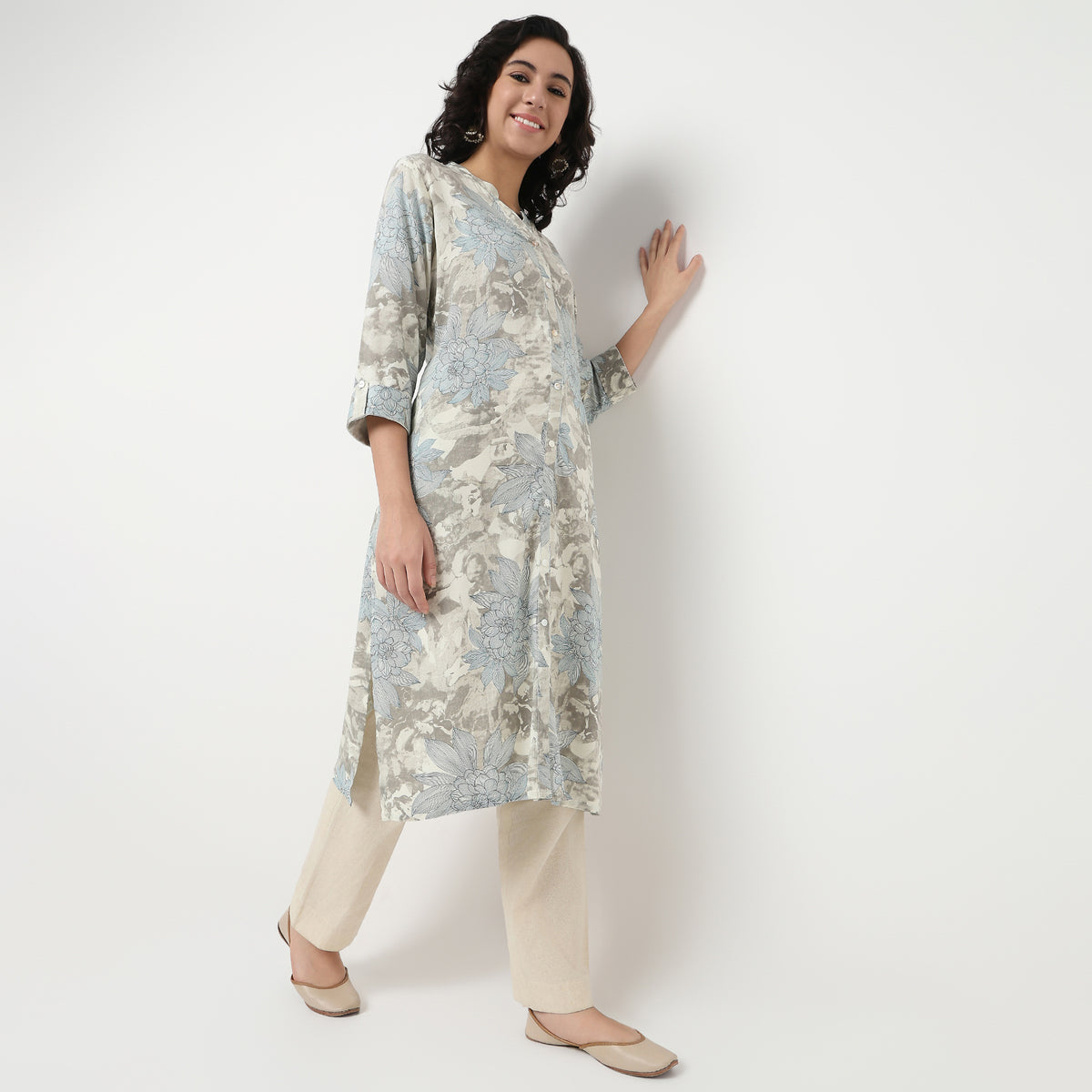 Order Now Women Printed Band Neck Straight Fit Ethnic Wear Kurta by Style Union