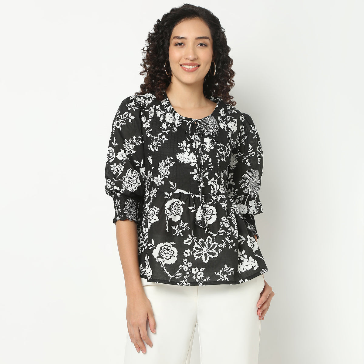 Flare Fit Floral Print Tie-Up Neck Top