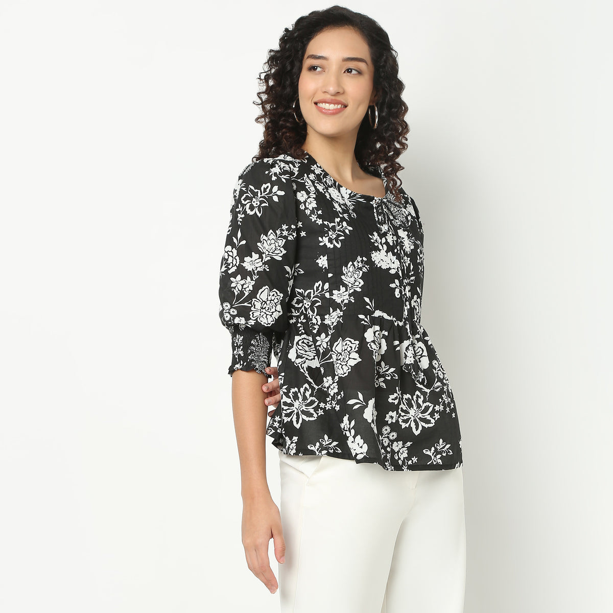 Flare Fit Floral Print Tie-Up Neck Top