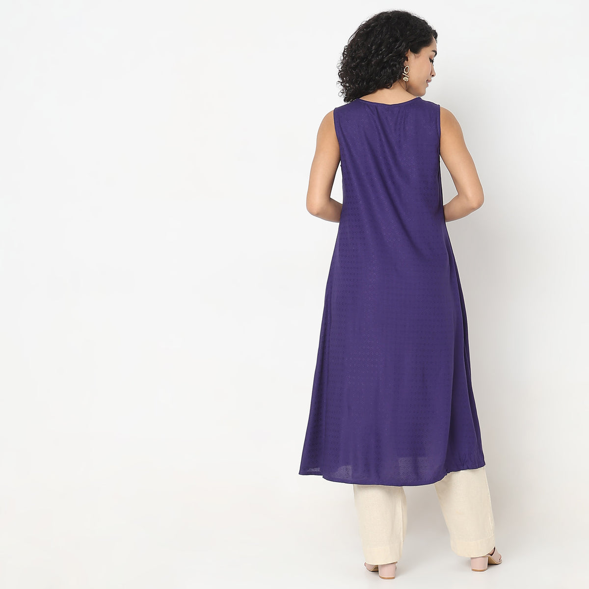 Flare Fit Embroidered V-Neck Kurta