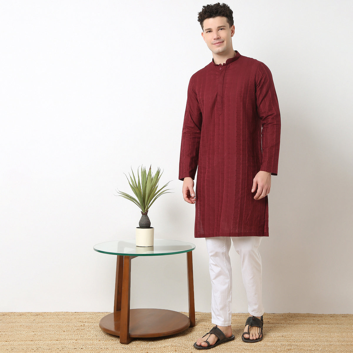 Straighht Fit Lapet Long Kurta