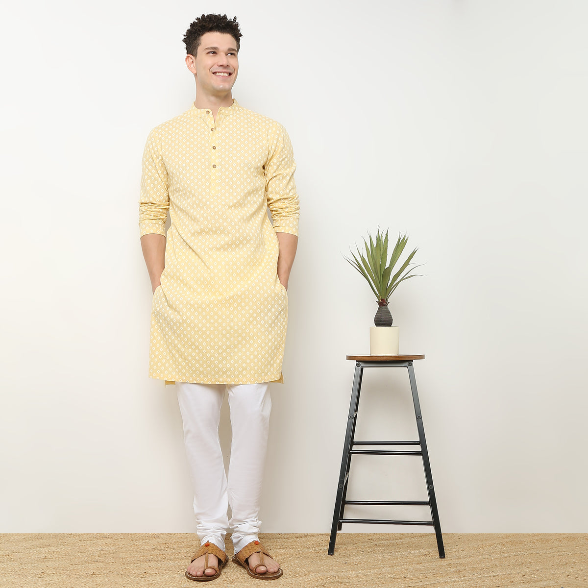 Straight Fit Printed Long Kurta