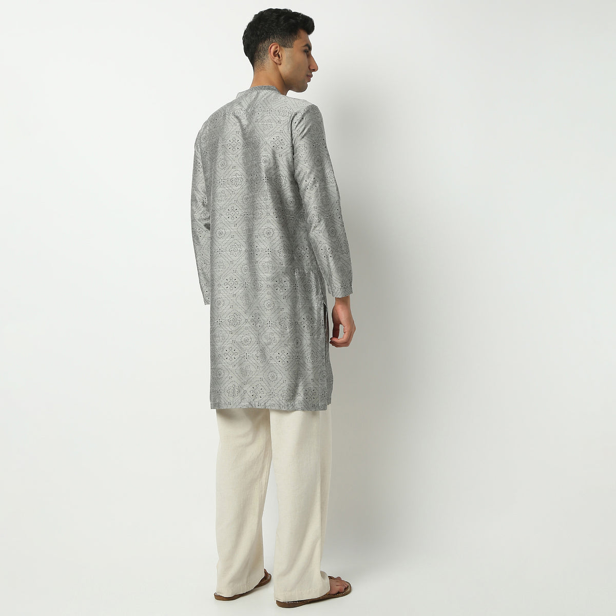 Straight Fit Printed Mandarin Collar Kurta