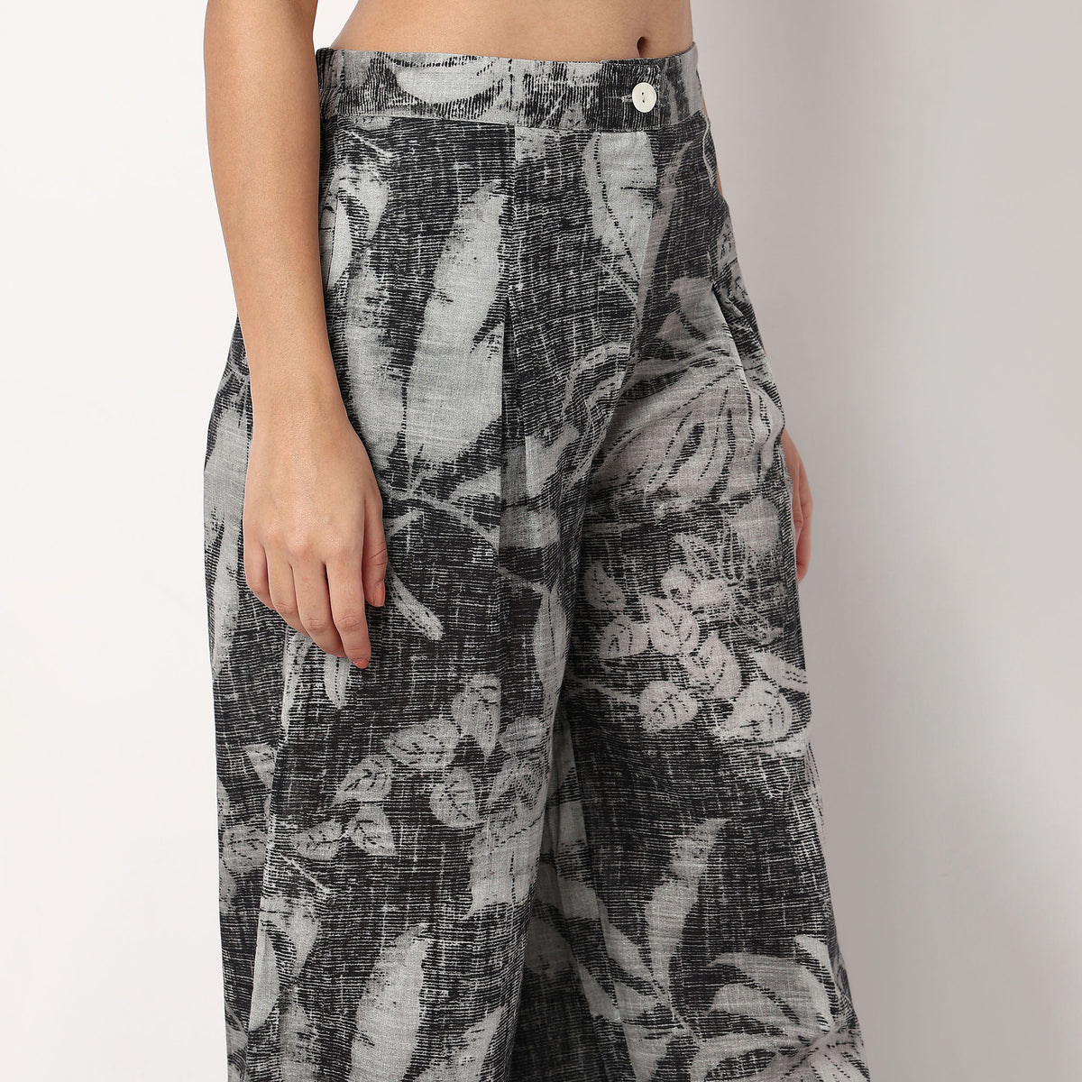 Woven Printed Flared Palazzos