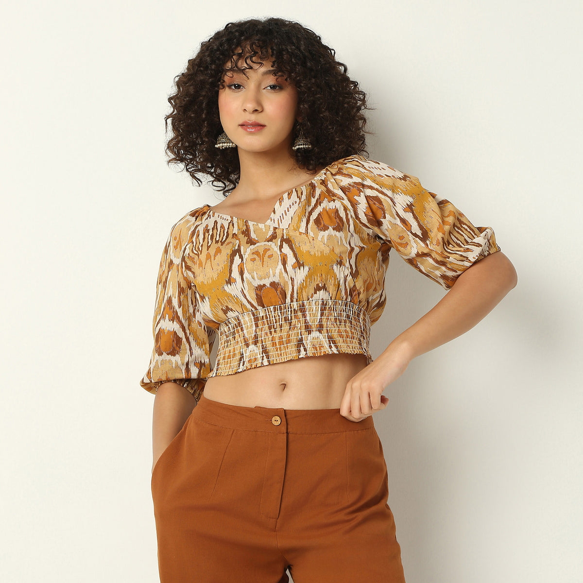Regular Fit Printed V-Neck Crop Top