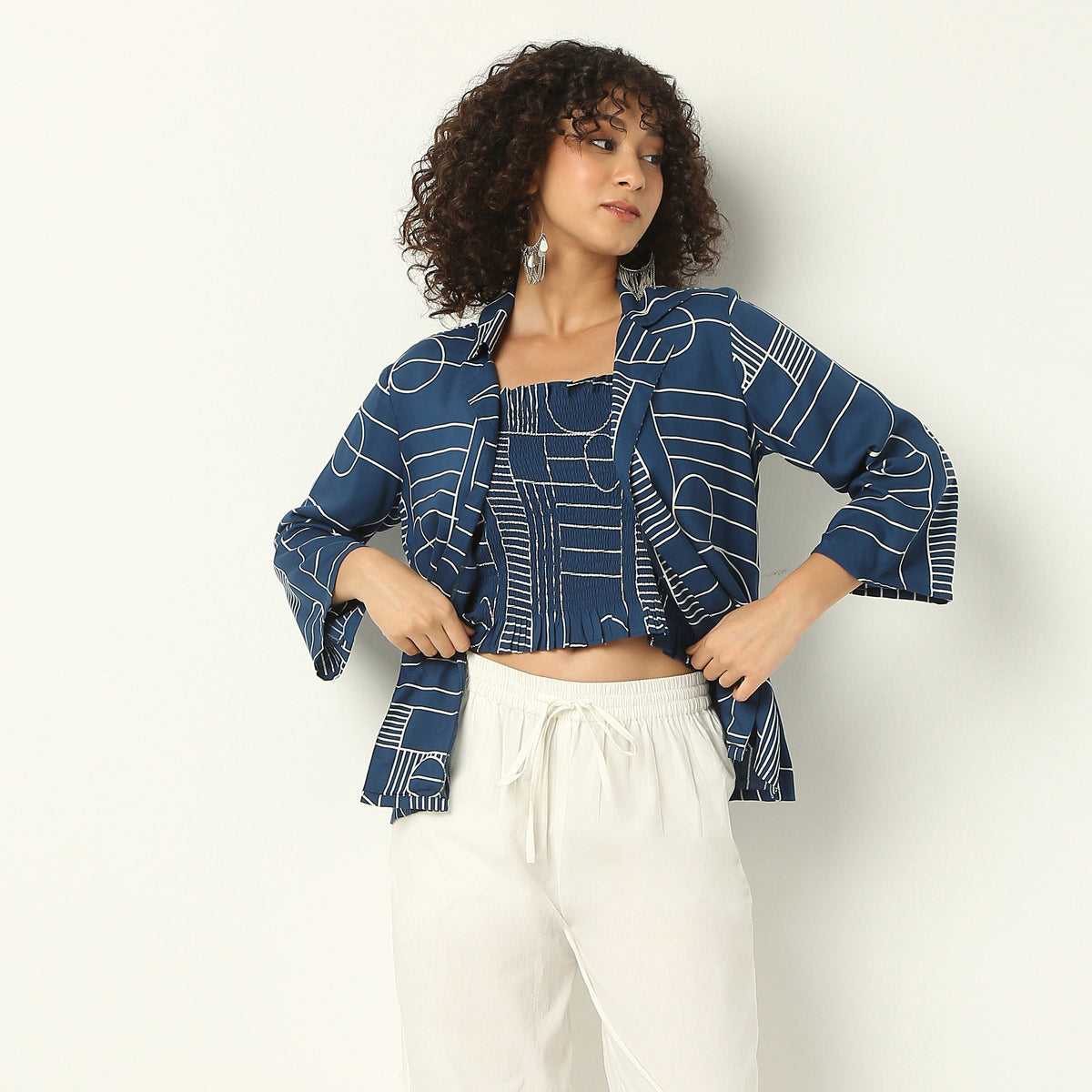 Regular Fit Printed Square Neck Shrug