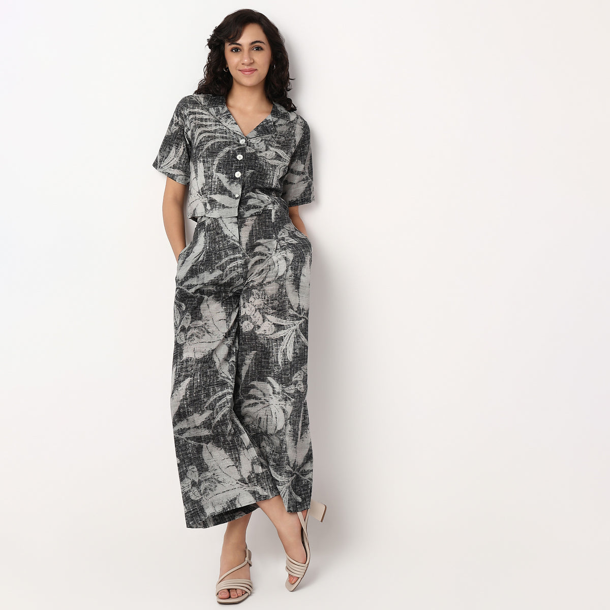 Printed Lapel Collar Straight Crop Top Shirt