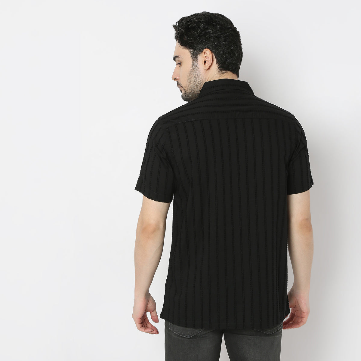 Regular Fit Solid Camp Collar Regular Length Shirt