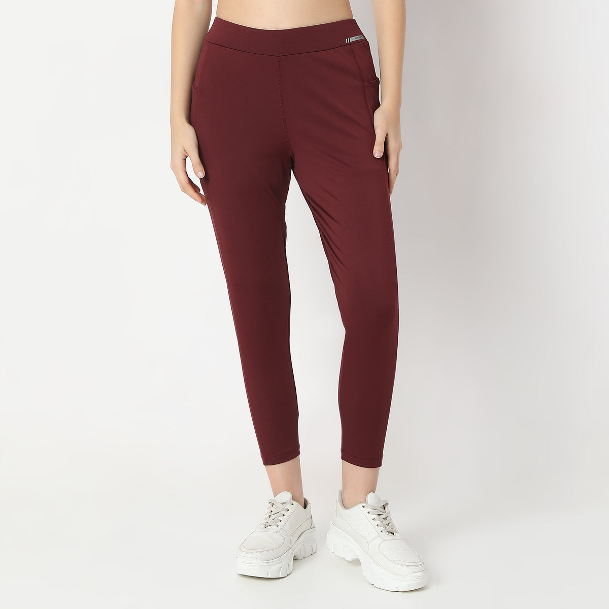 Slim Fit Solid High Rise Leggings