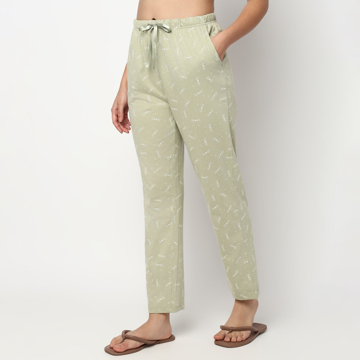 Buy Women Regular Fit Printed Full Length Mid Rise Sleepwear Pyjama  - Style Union