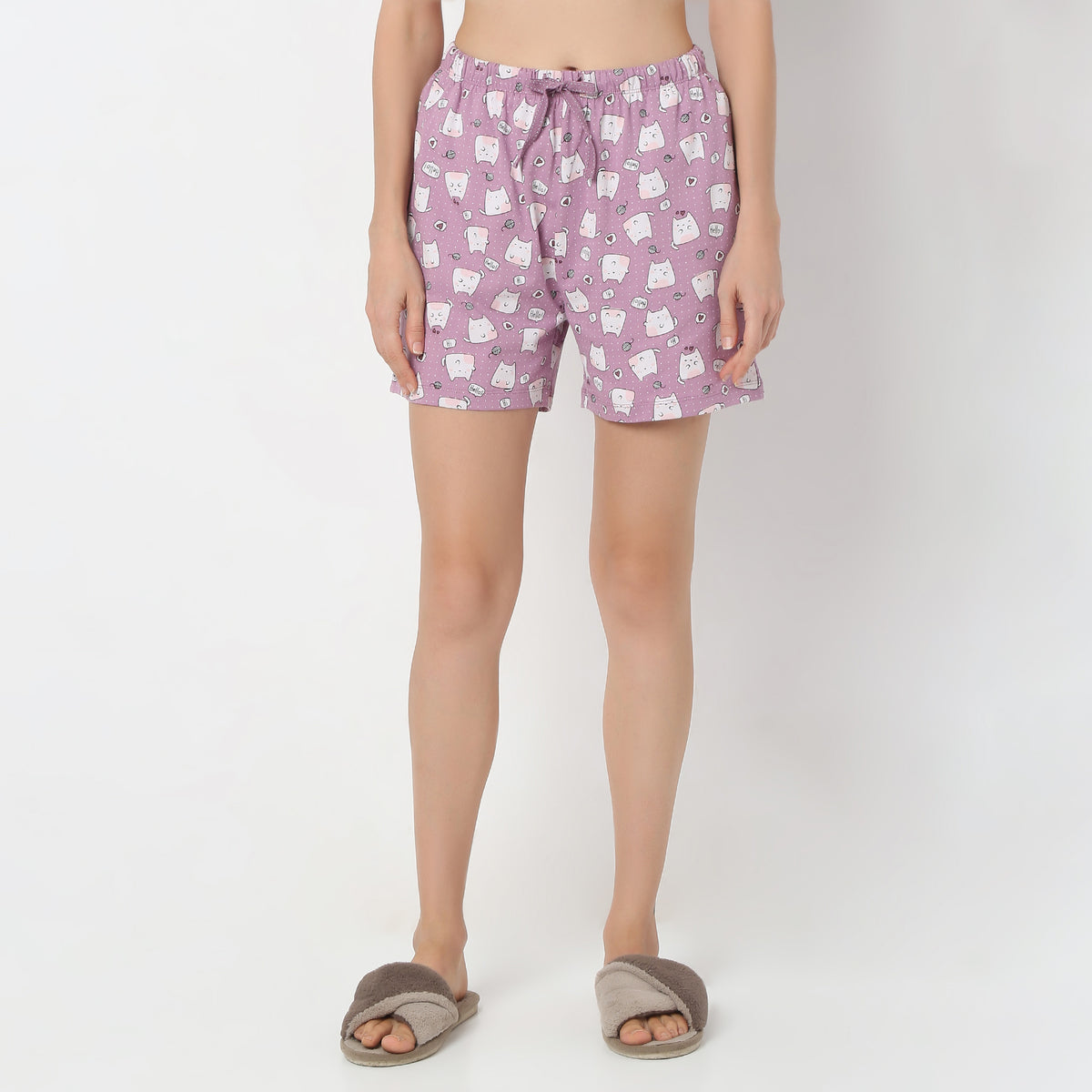 Regular Fit Animal Print Above Knee Mid Rise Shorts