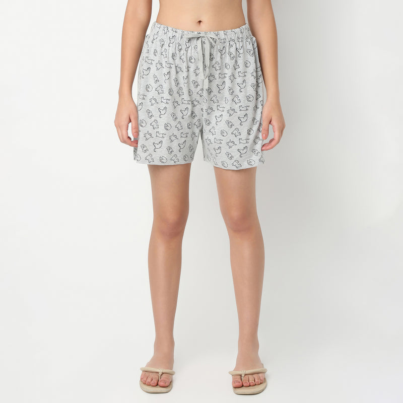 Regular Fit Animal Print Above Knee Mid Rise Shorts