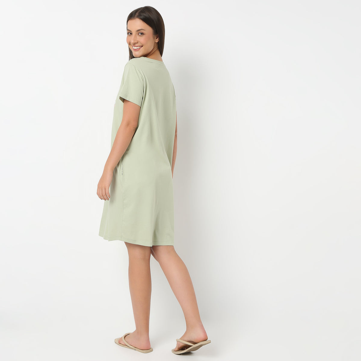 Round Neck Knee Length Floral Shorts