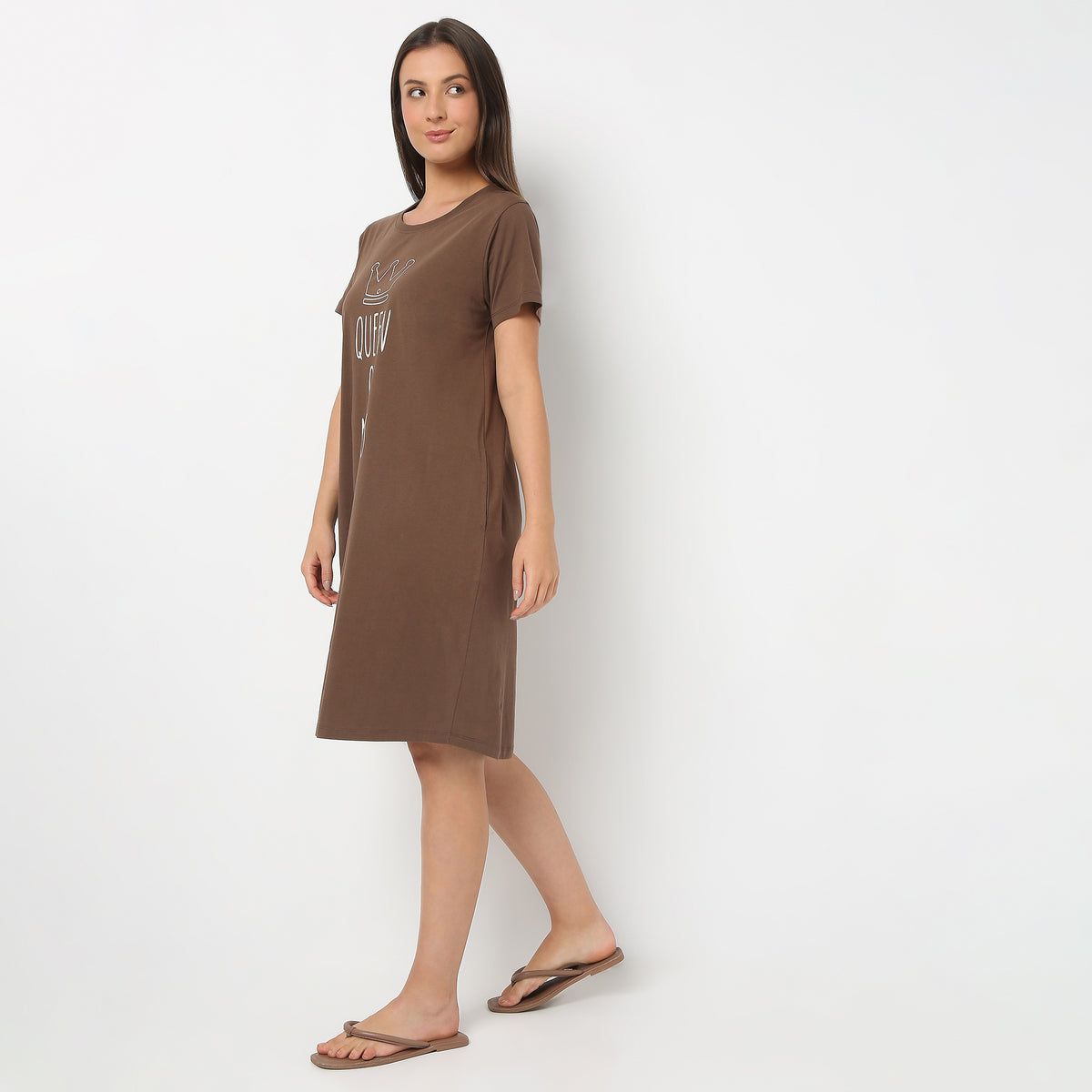 Round Neck Knee Length Floral Shorts