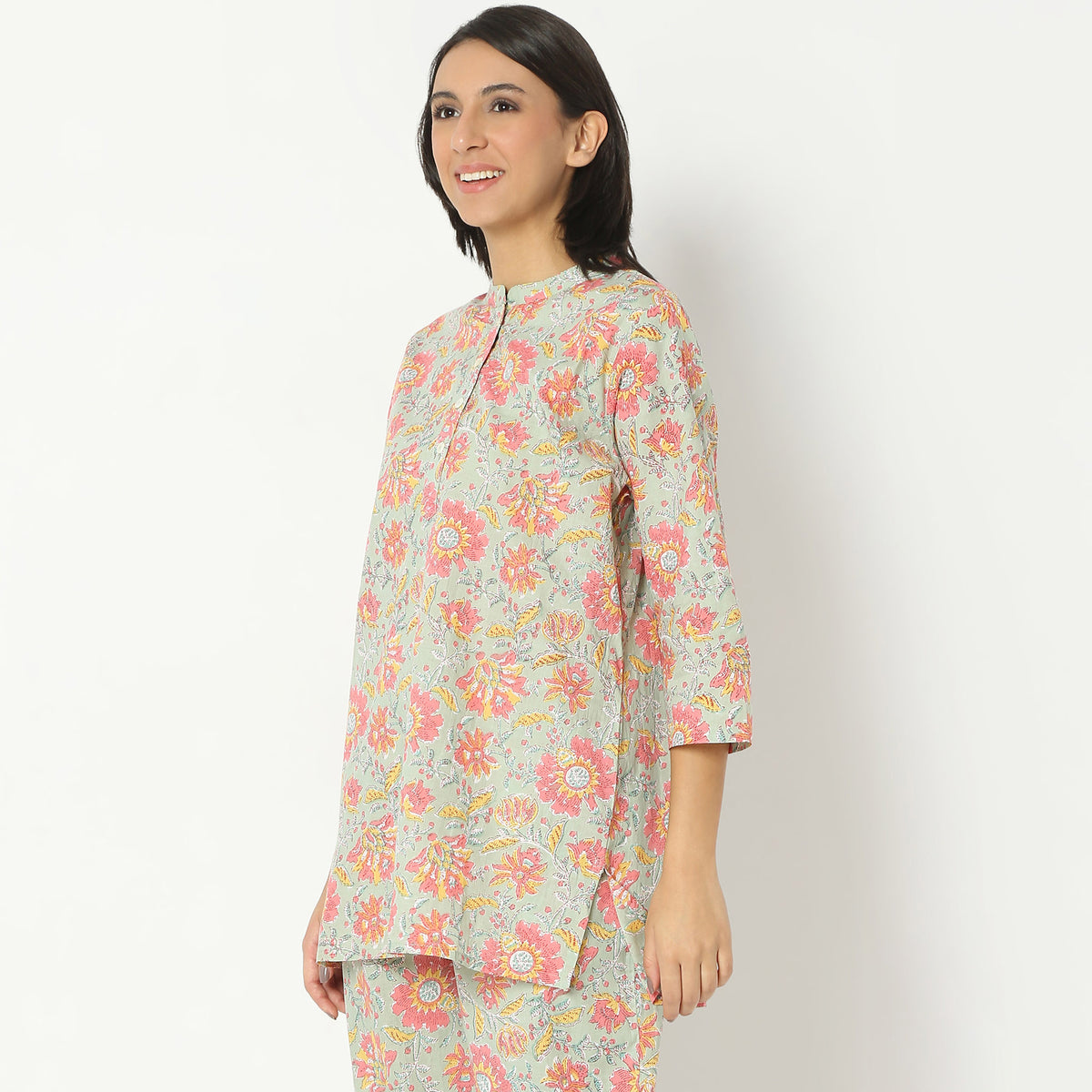 Regular Fit Printed Band Collar Full Length Top with Pyjama Set