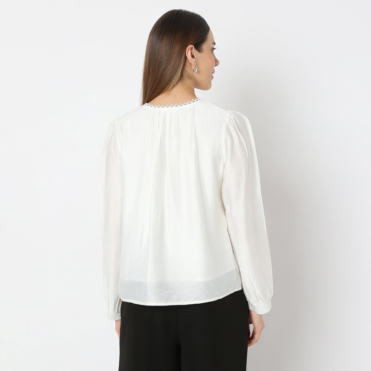 Solid U-Neck Full Sleeve Woven Top