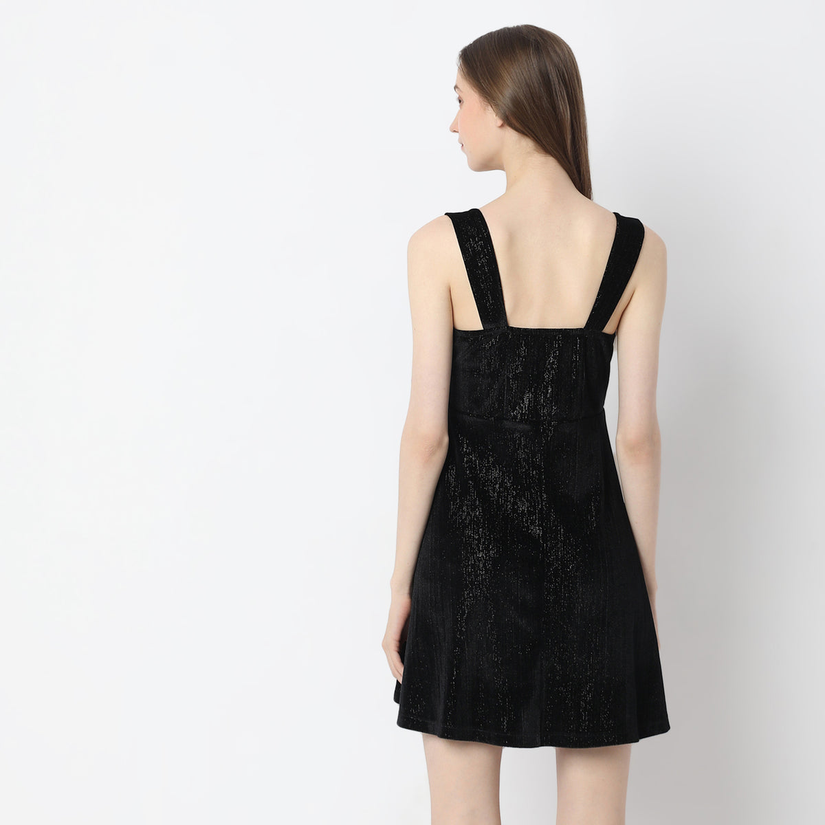 Embellished Knee-Length Sleeveless Betty Dress