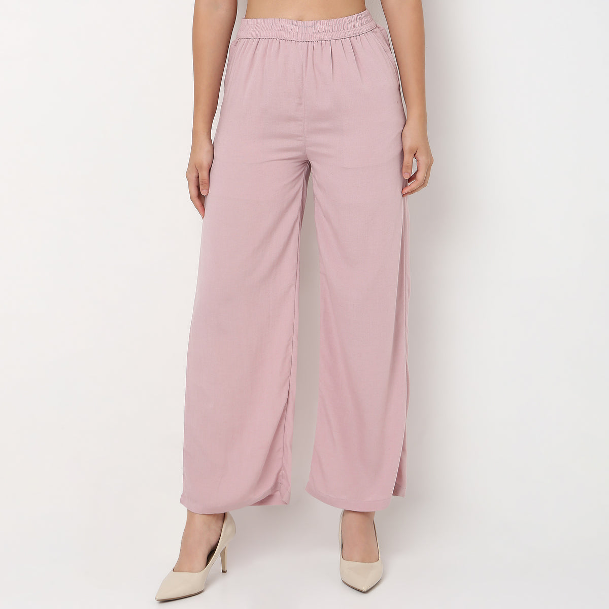 Relaxed Fit High Rise Palazzo With Scallop Hem