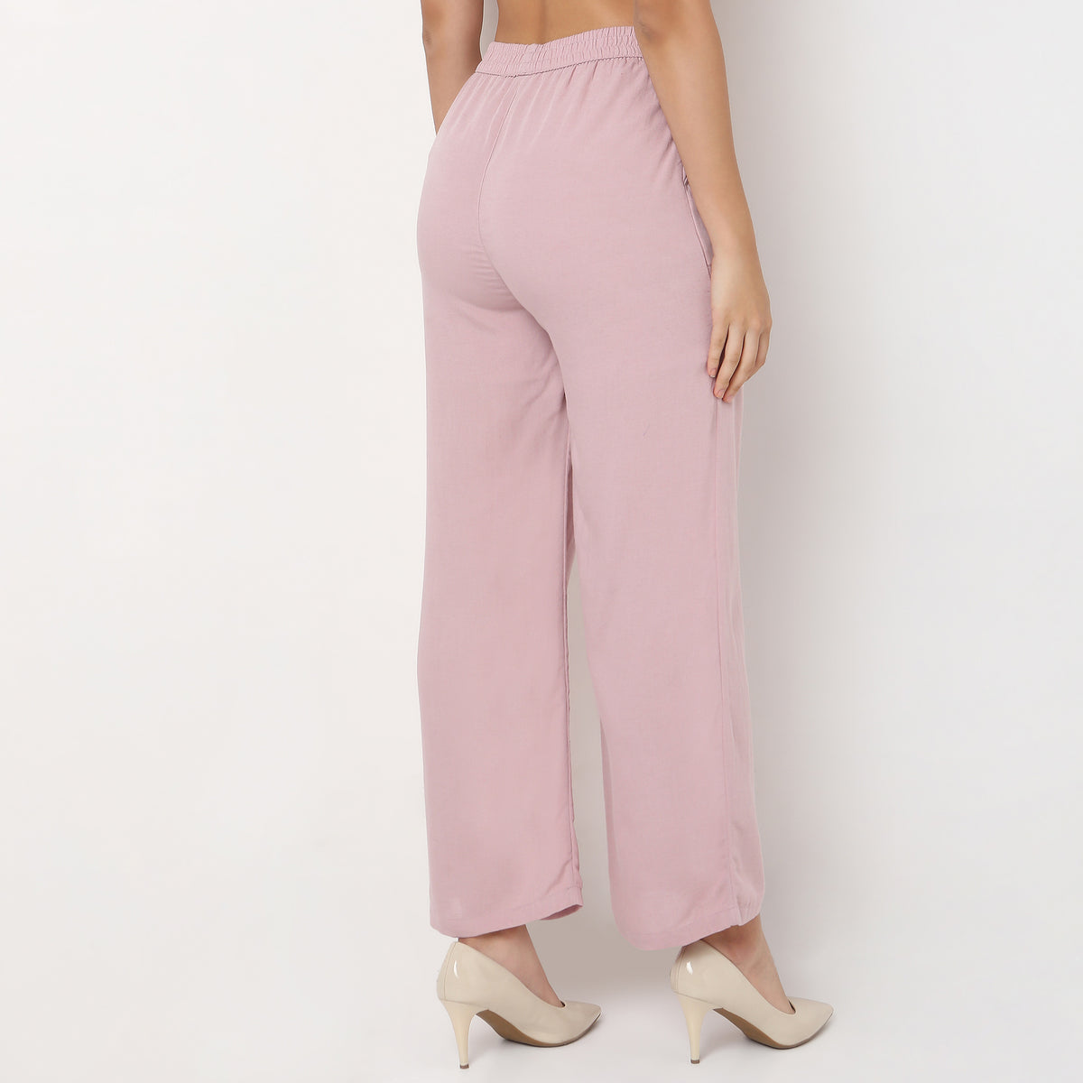 Relaxed Fit High Rise Palazzo With Scallop Hem